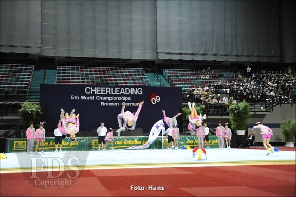 Cheerleading WM 09 01757