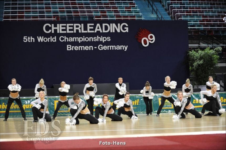 Cheerleading WM 09 01929