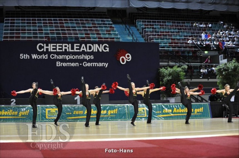 Cheerleading_WM_09_02054.jpg